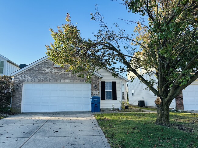 Building Photo - 2737 Dawnlake Dr