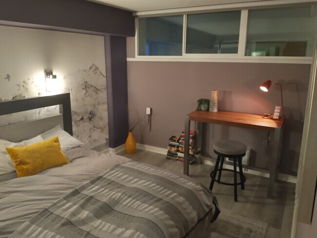 Master Bedroom - 235 Broadway