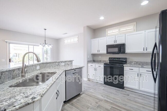 Foto del edificio - 16536 W Rock Springs Ln