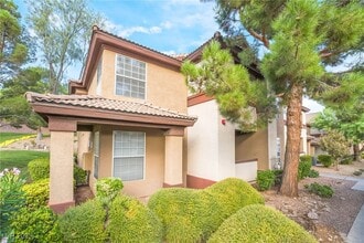 Building Photo - 231 W Horizon Ridge Pkwy