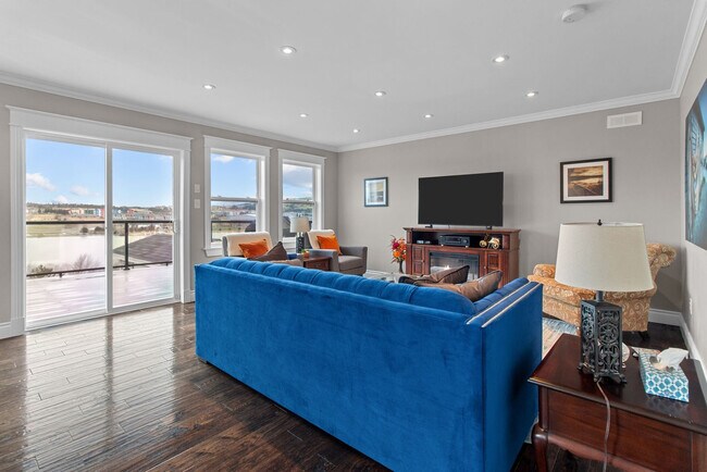 Photo du bâtiment - 171 Forest Rd