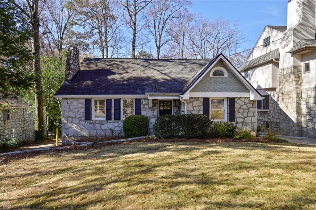 670 Courtenay Dr NE, Atlanta, GA 30306 House Rental in Atlanta, GA