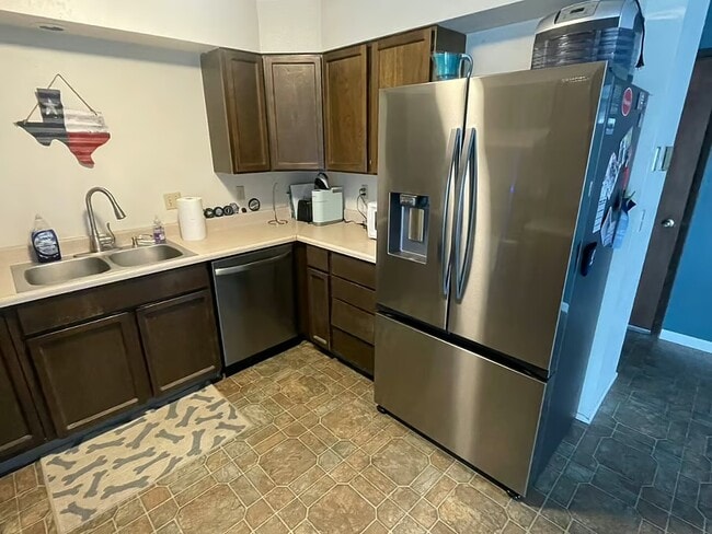 Building Photo - 2306 55th St