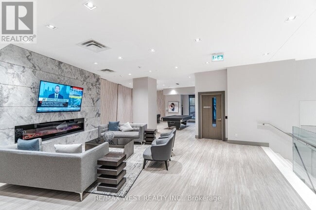 Building Photo - 181 Sterling Rd