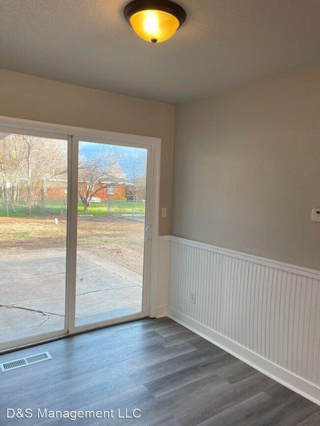 Building Photo - 4 br, 2 bath House - 2745 SW 48th Street