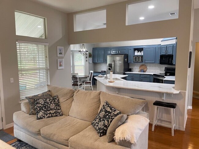 Building Photo - Furnish 3/2 Fleming Island, FL 32003