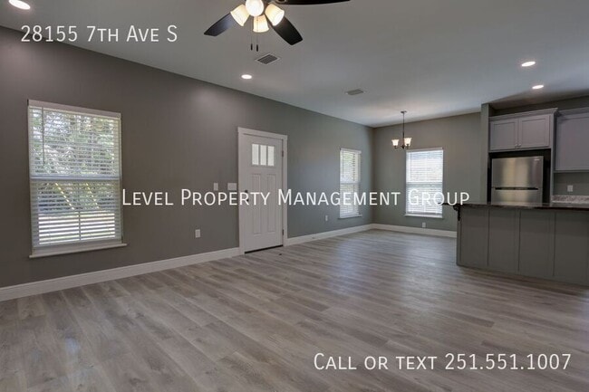 Building Photo - 28155 7th Ave