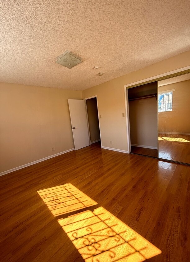 Foto del edificio - 1314-1318 W 94th St