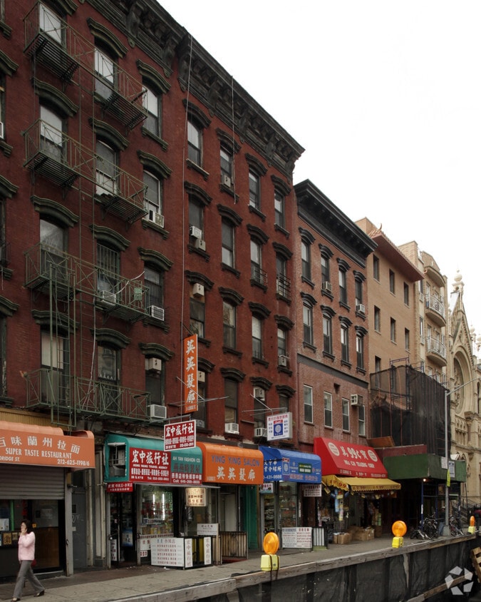 Building Photo - 24 Eldridge St