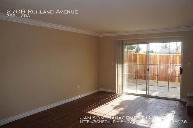 Building Photo - 2706 Ruhland Ave