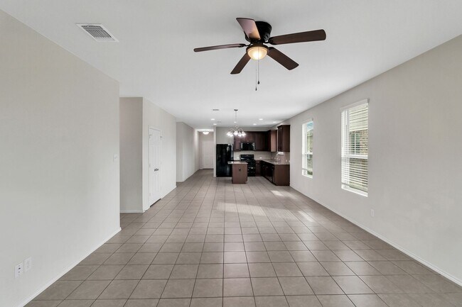 Foto del edificio - 5216 Cressler Ln
