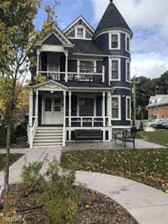Foto del edificio - 1335 Hill St
