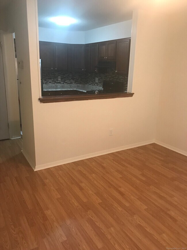 Foto del edificio - 130 Cottonwood Rd