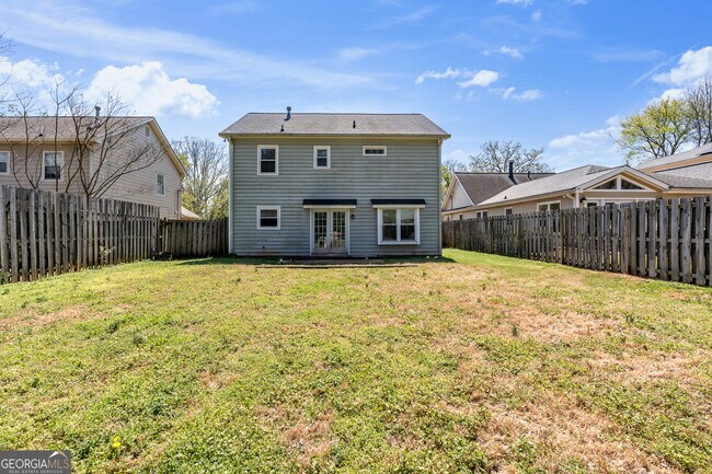 Foto del edificio - 1555 Hardin Ave