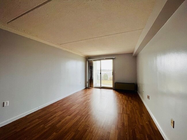 Foto del edificio - 200 Cove Way