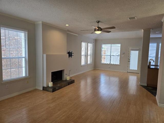 Building Photo - 6011 Longley Ct