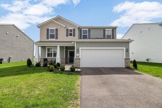 Building Photo - 24 Bazler Ln