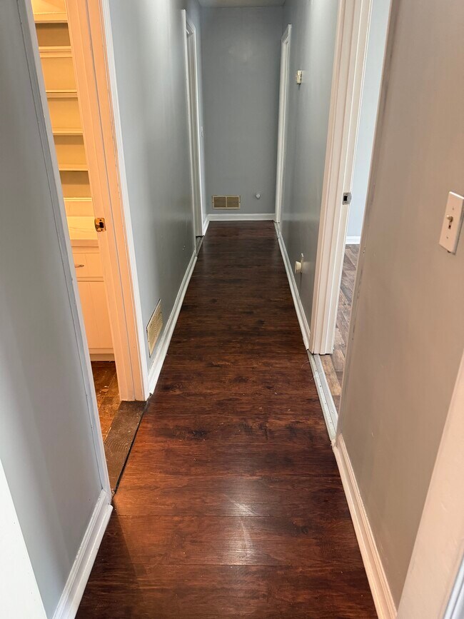 Foto del edificio - 4422 Blackbirch Ln