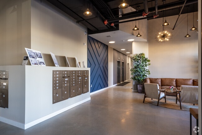 Lobby Photo - The Hopkinson