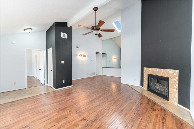 Foto del edificio - 2282 Gemini St