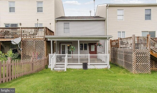 Building Photo - 623 Picadilly Dr