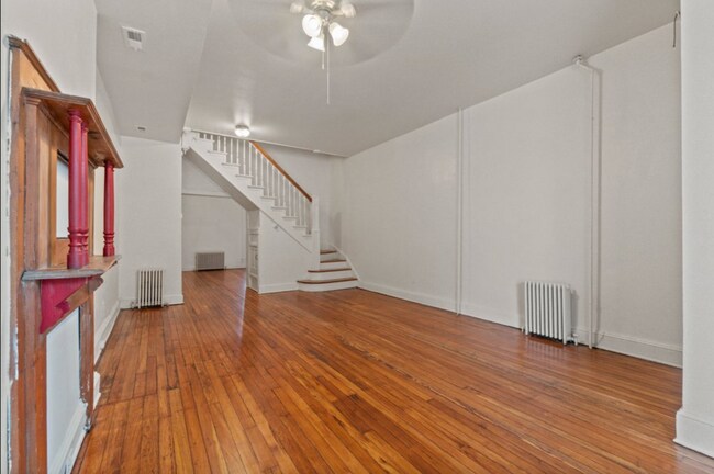 Foto del edificio - 217 E Preston St
