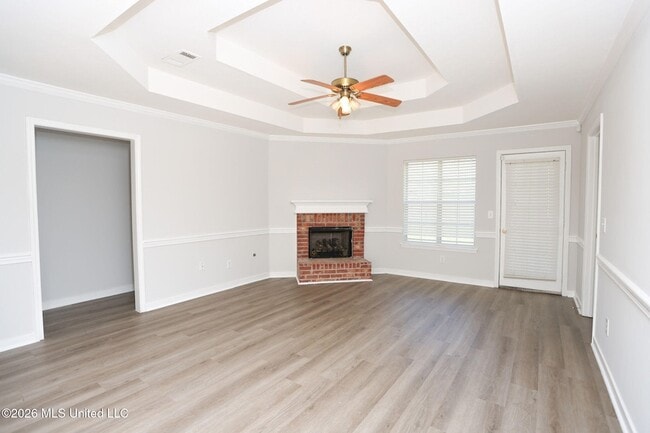 Building Photo - 1123 Bullrun Dr