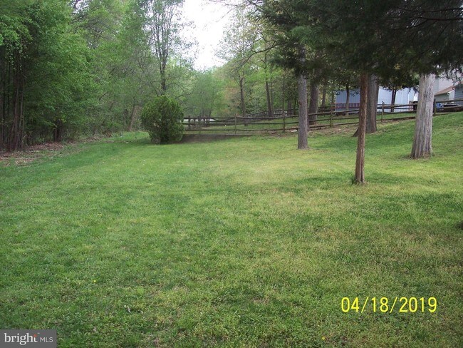 Building Photo - 2108 Duchy Ct