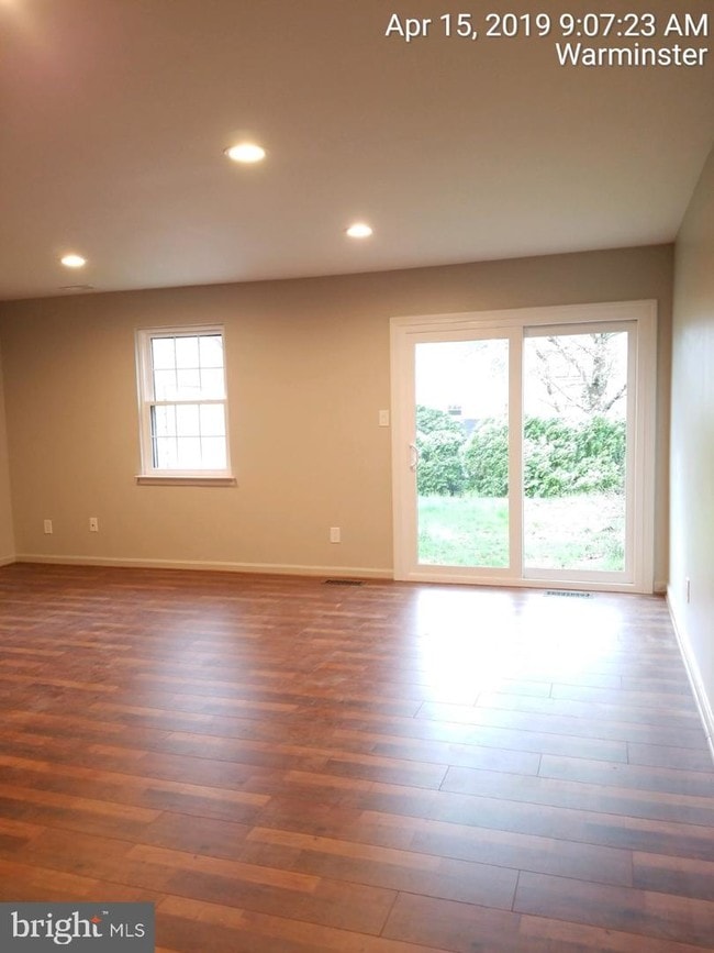 Foto del edificio - 1513 Tarleton Pl