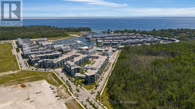 Photo du bâtiment - 415 Sea Ray Ave