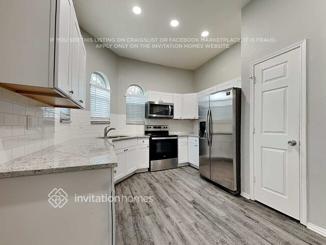 Foto del edificio - 3816 Sycamore Ln