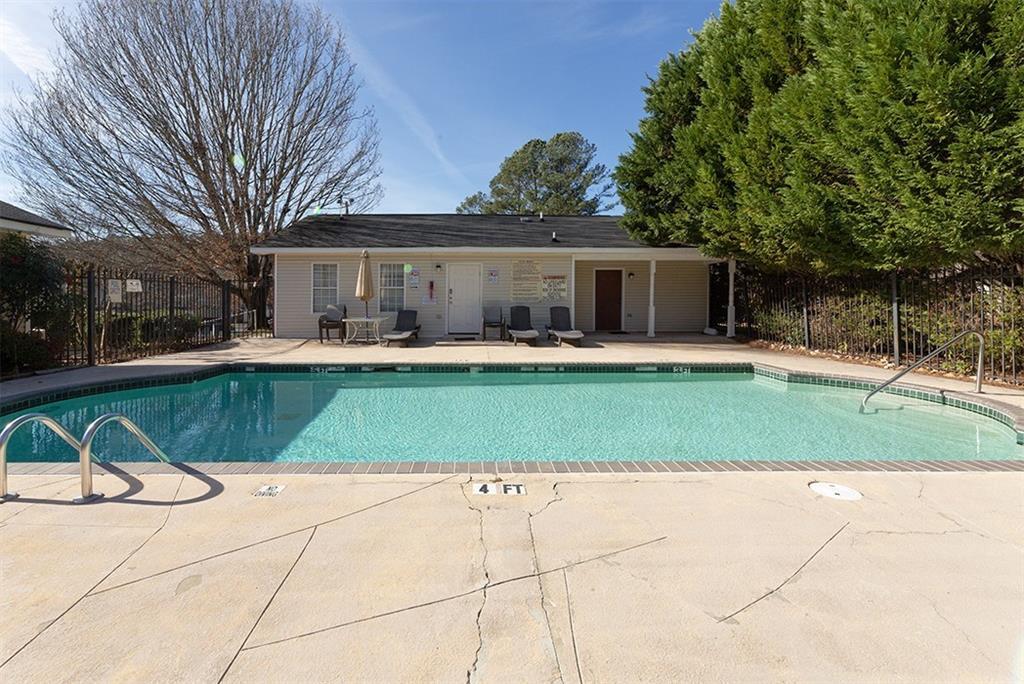 Foto del edificio - 5058 Jonesboro Rd