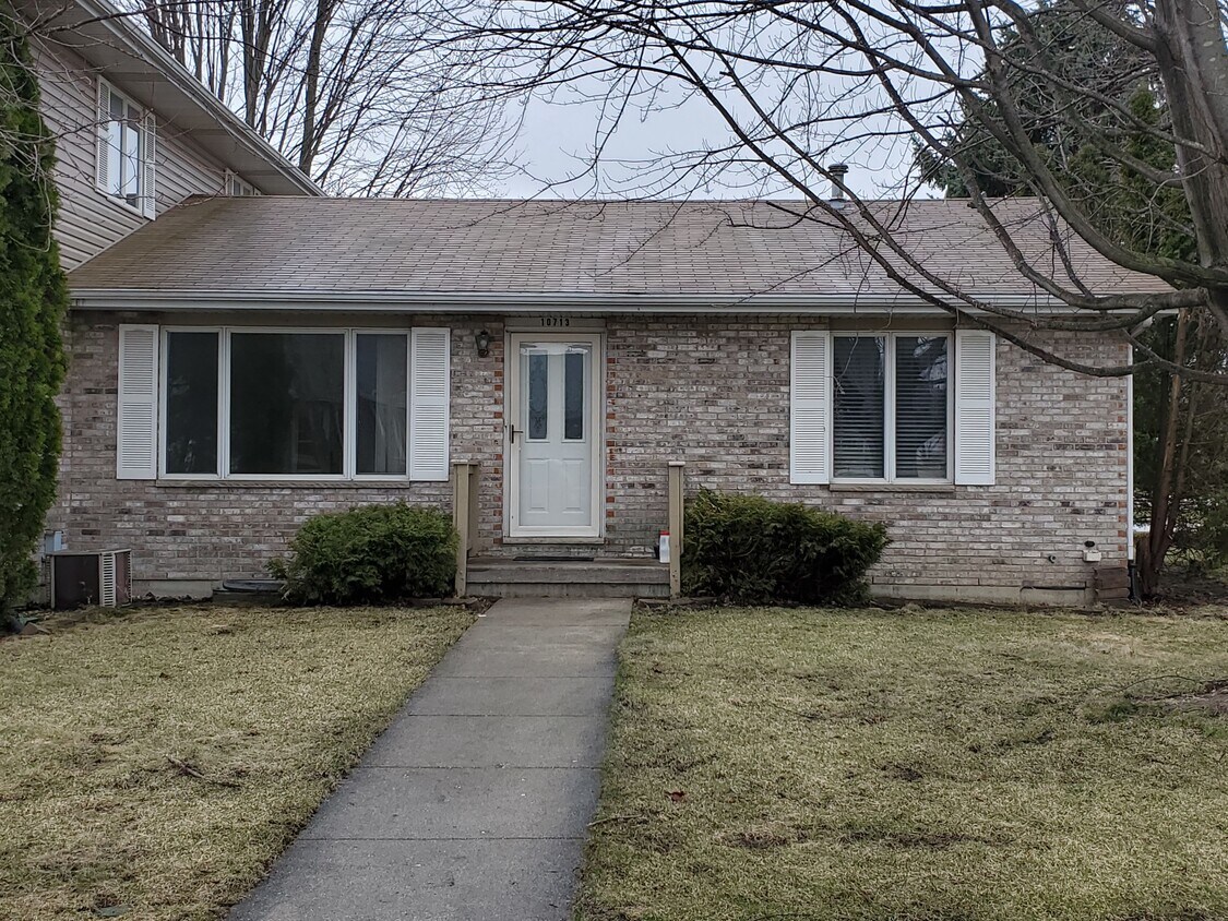 10803 Timer Dr W, Huntley, IL 60142 Townhouse for Rent in Huntley, IL