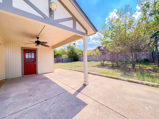 Building Photo - Inviting 4 Bedroom, 2.5 Bathroom Home with Covered Deck & Garage