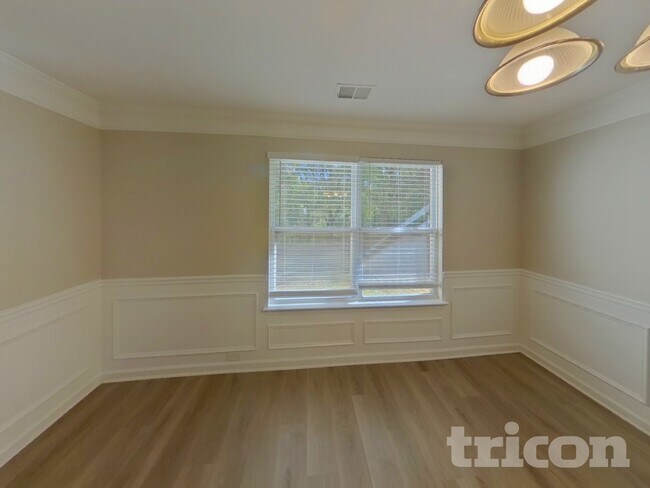 Foto del edificio - 11051 Southwood Dr