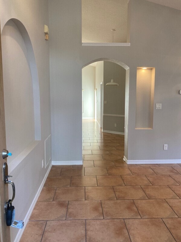 Foto del edificio - 13030 Winfield Scott Blvd