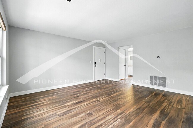 Foto del edificio - Charming Condo with Central AC and Communi...