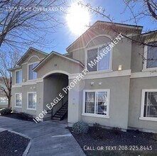 Building Photo - 1805 E Overland Rd