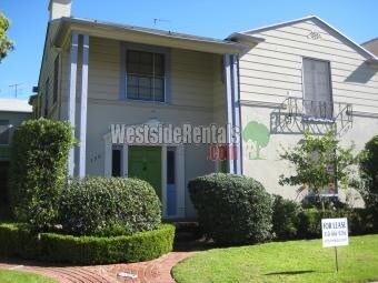 Primary Photo - 268 S Lasky Dr