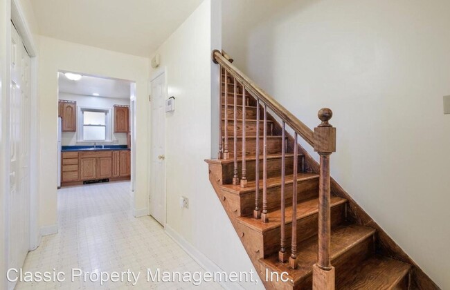 Foto del edificio - 3 br, 2 bath House - 25 North Maple Avenue