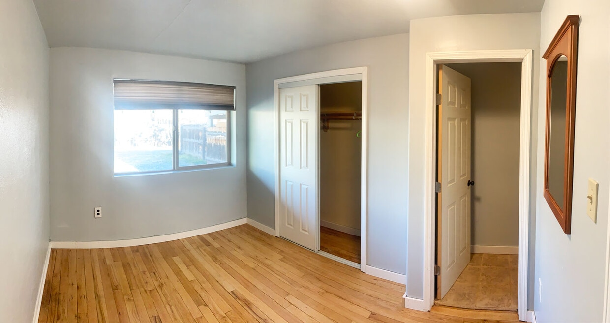 Bedroom - 318 N Monterey Ave