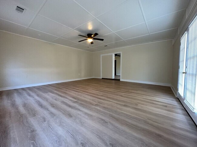 Foto del edificio - COMING SOON!! 3 Bed/2 Bath Home in Northeast Jackson!!