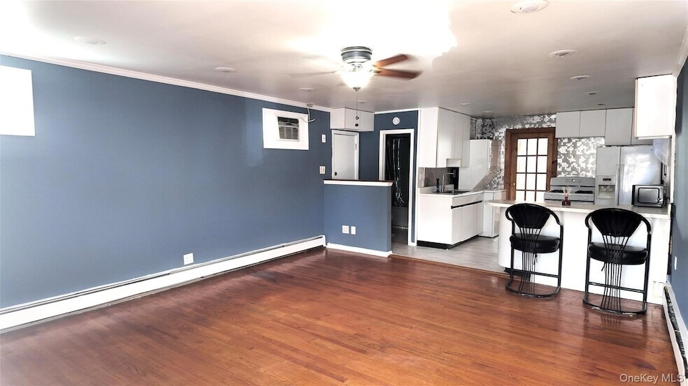 Foto principal - 3249 Barkley Ave