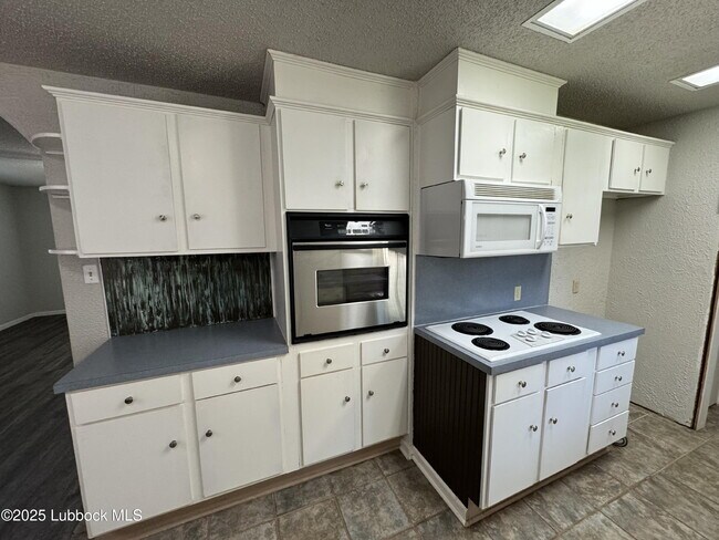 Foto del edificio - 820 Hickory St