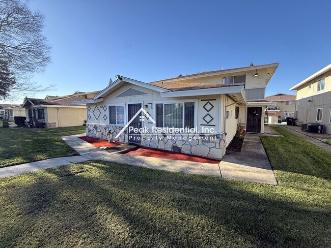 Foto del edificio - Nice 2bd/1b Apartment!