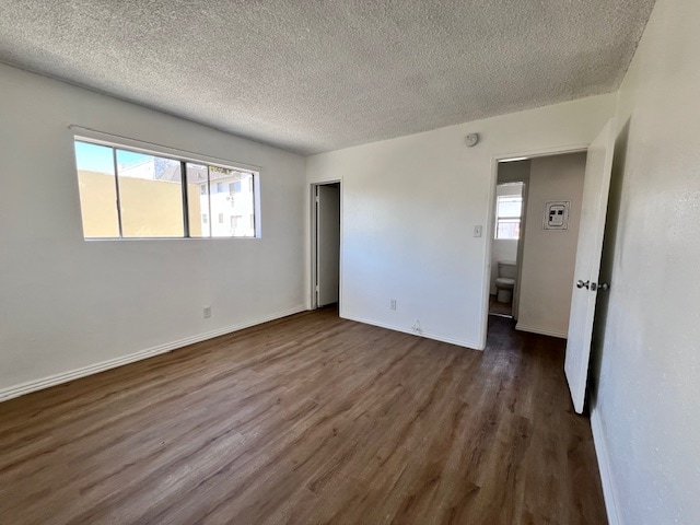 Building Photo - 1825 Tamarind Ave