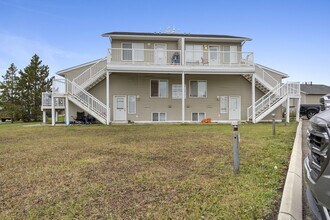 Building Photo - 9302 93 St