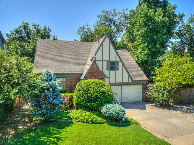 Foto del edificio - Beautiful 3bedroom/2 bathroom/1 Car Garage...