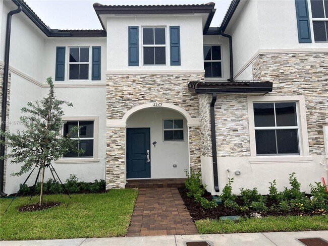 Foto del edificio - 2329 NW 122nd St