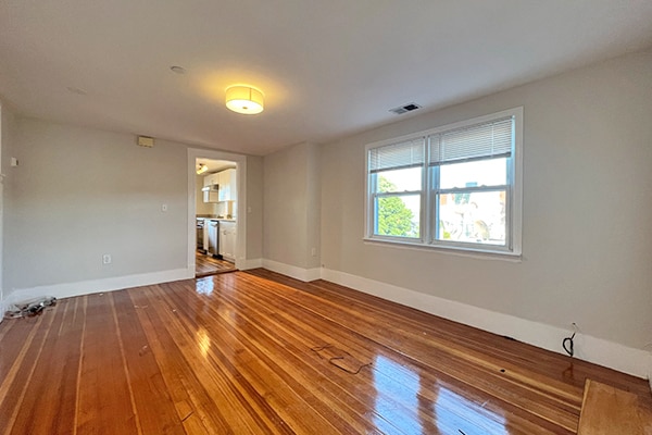 Building Photo - 276 Cabot St